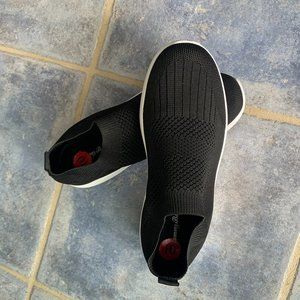 New Tommy Bahama Sneakers with Box Size 10